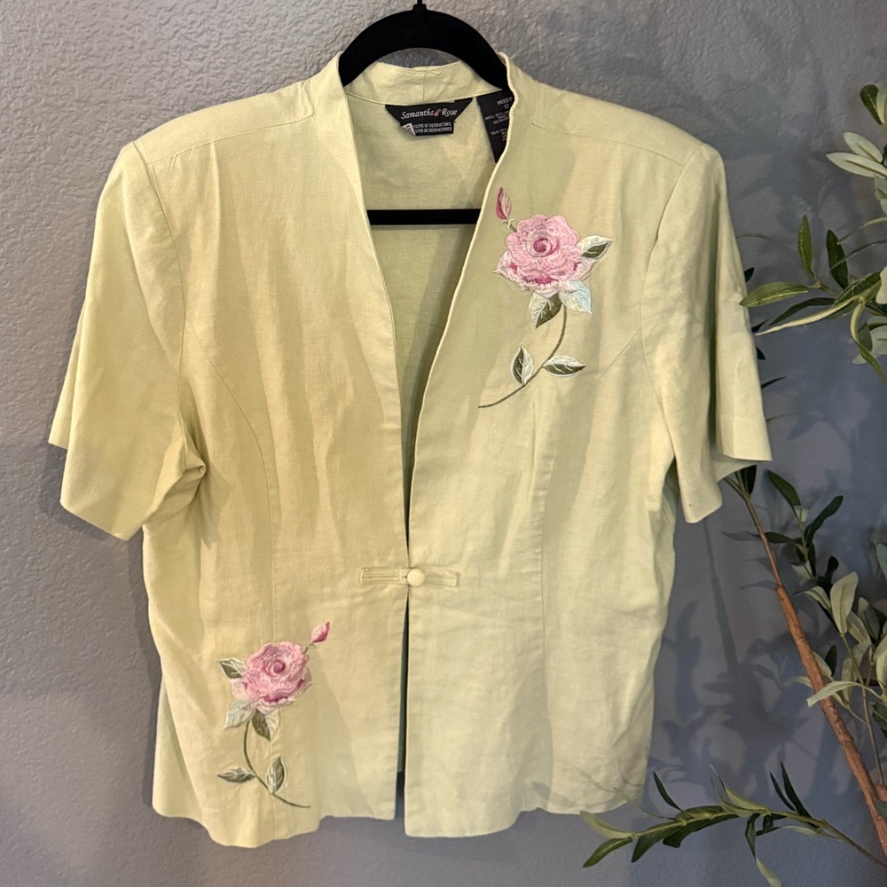Samantha Rose Vintage Embroidered Short Sleeve